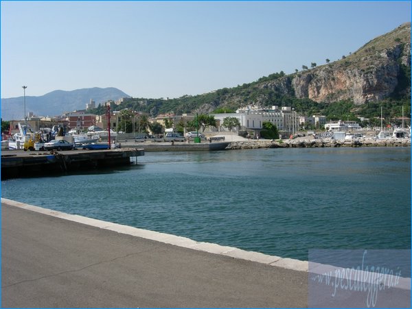 foce canale terracina.JPG